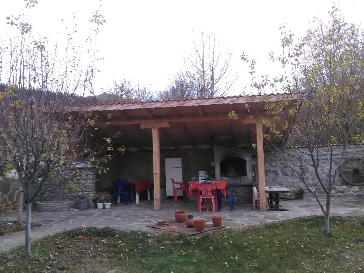 Villa Lilia Apriltsi  Bagian luar foto