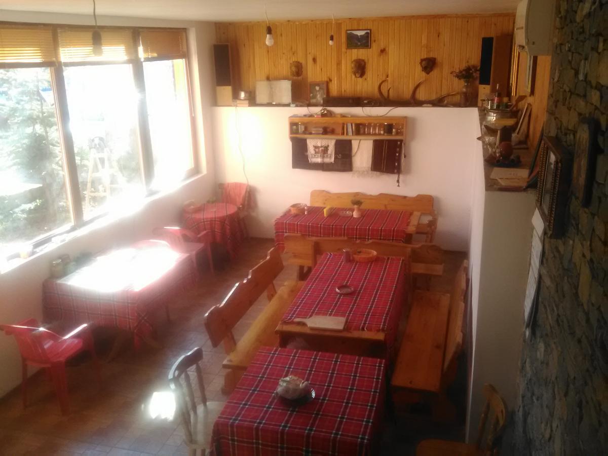 Villa Lilia Apriltsi  Bagian luar foto